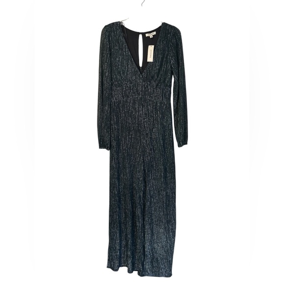 NWT Morgan shimmer knit jumpsuit from Francesca’s, size M - Picture 5 of 10